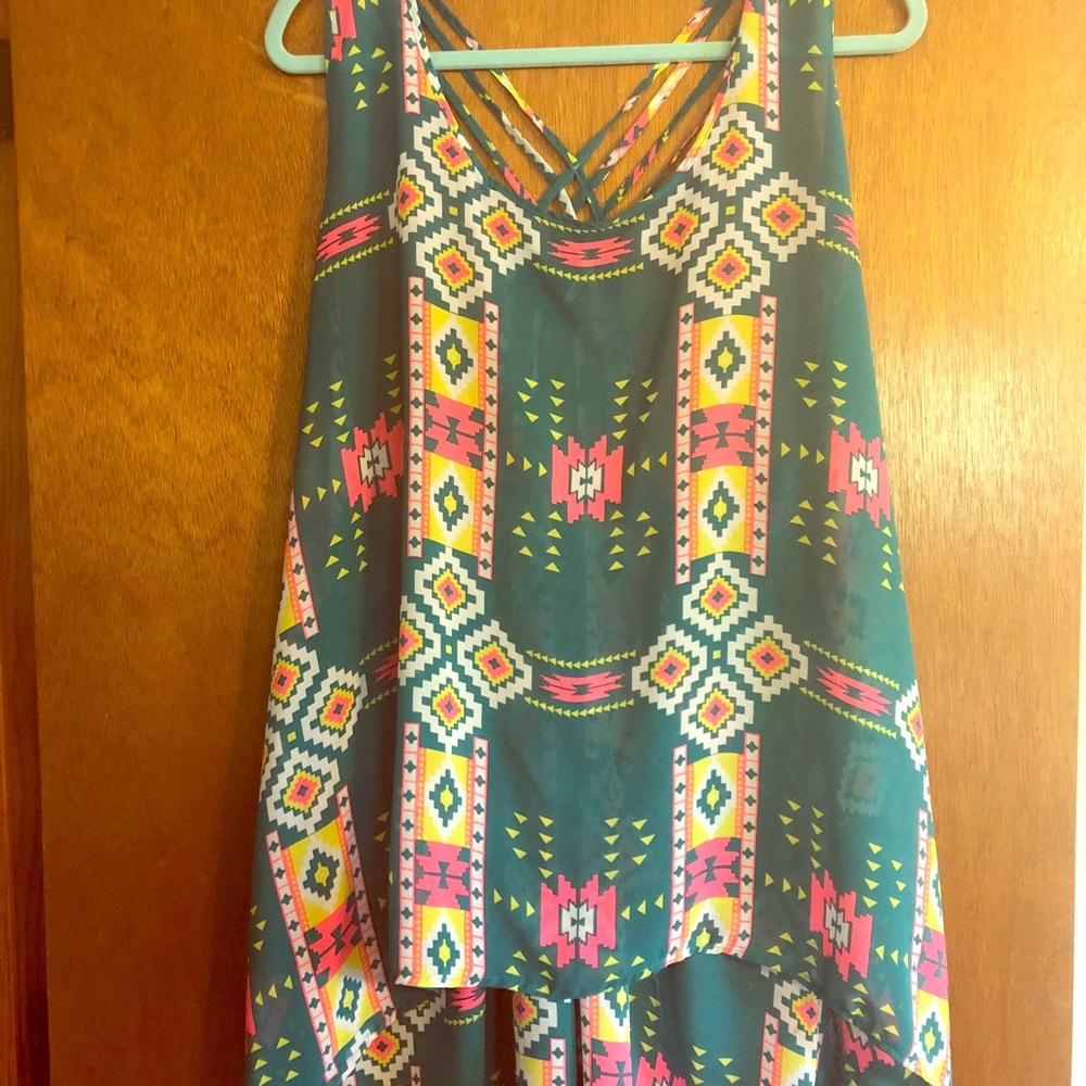 3x sheer tribal high low tank